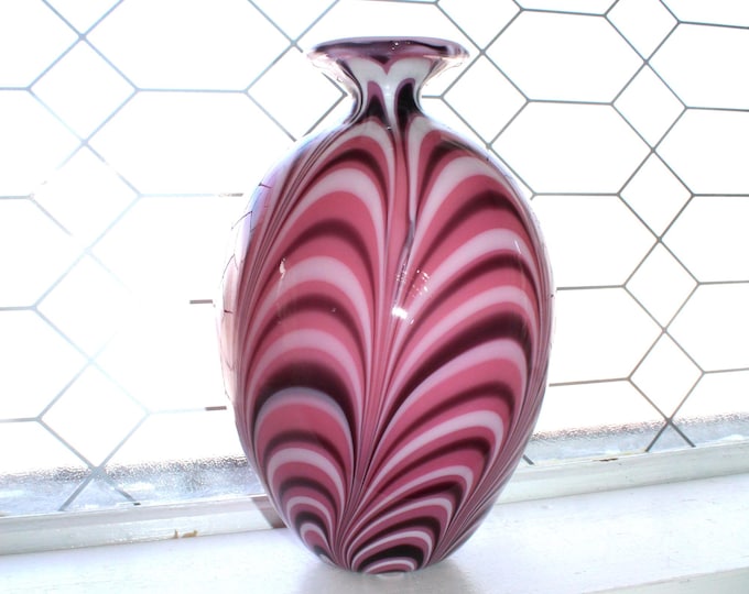 Large Fenton Glass Barber Collection Hyacinth Vase Pink Pulled Feathers