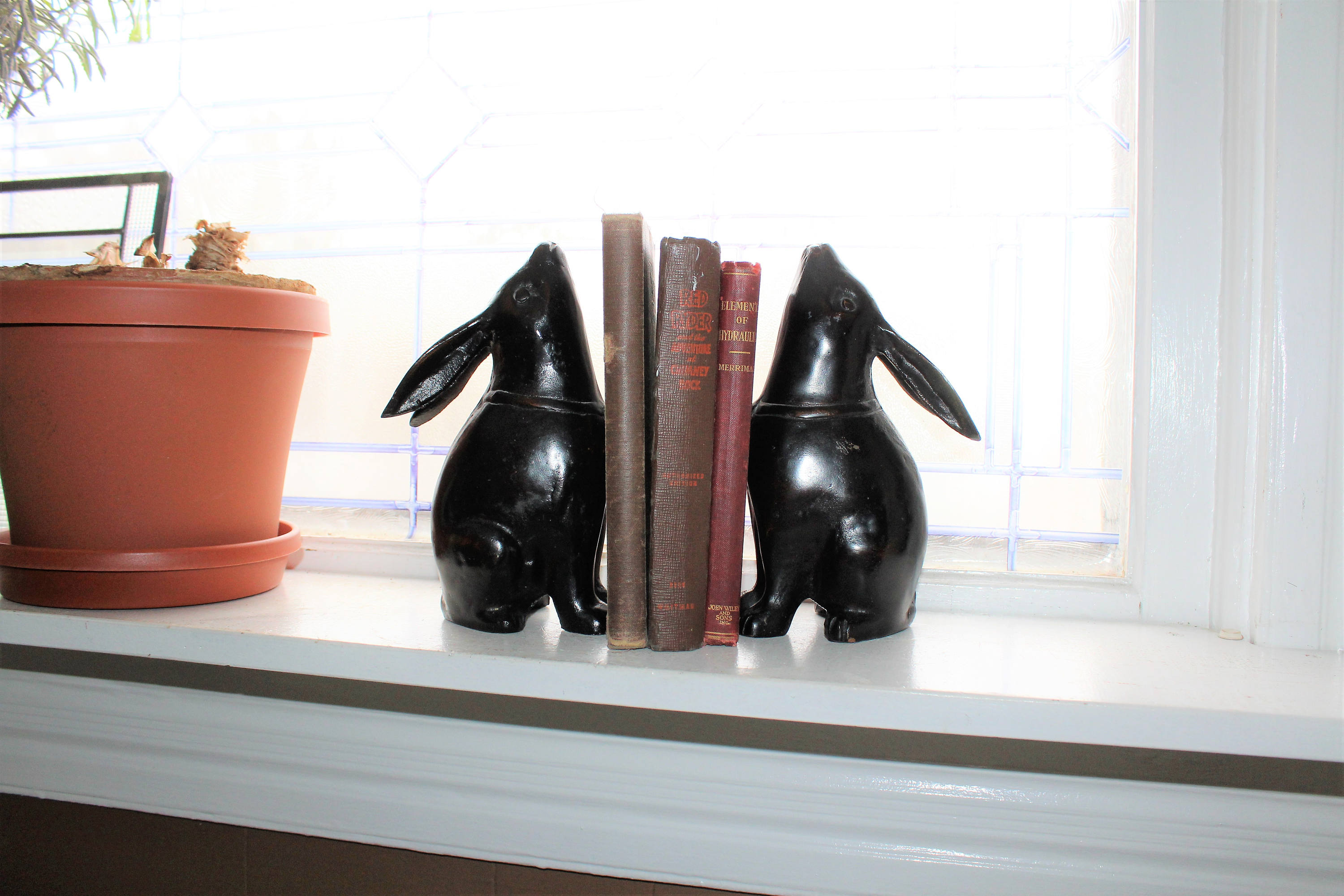 Vintage Bookends Bronze Rabbits Pair