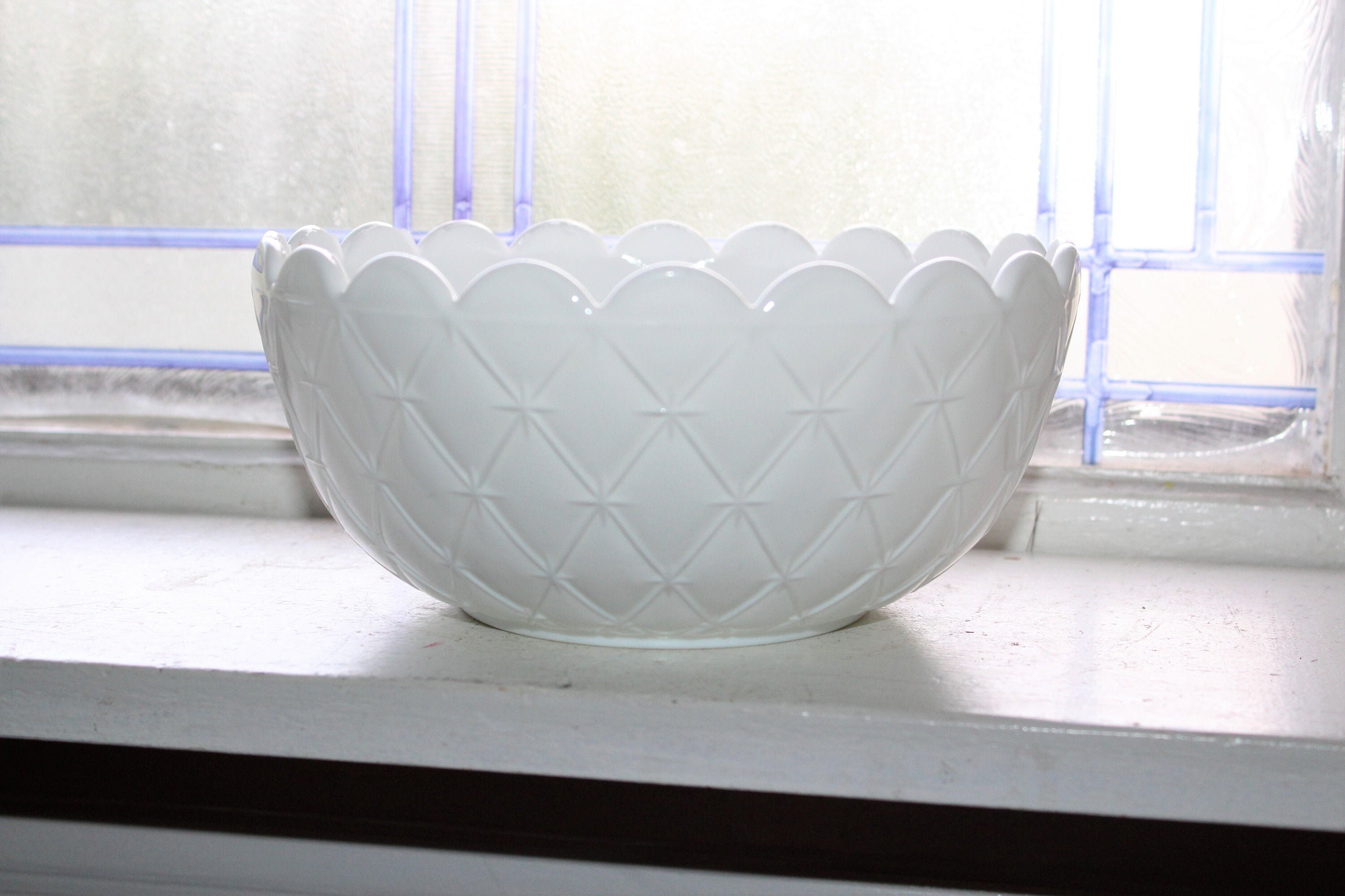 Large Vintage Milk Glass Serving Bowl Quilted Star