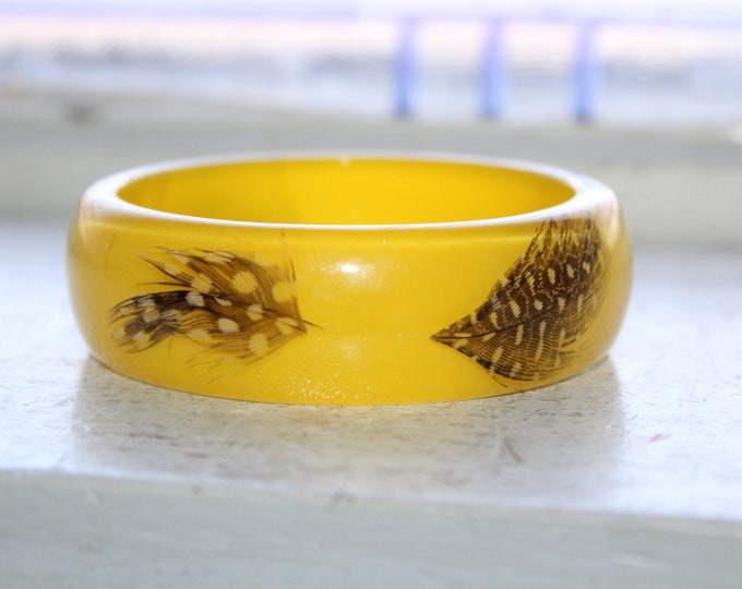 Chunky Yellow Lucite Bangle Bracelet with Feathers Vintage 70s