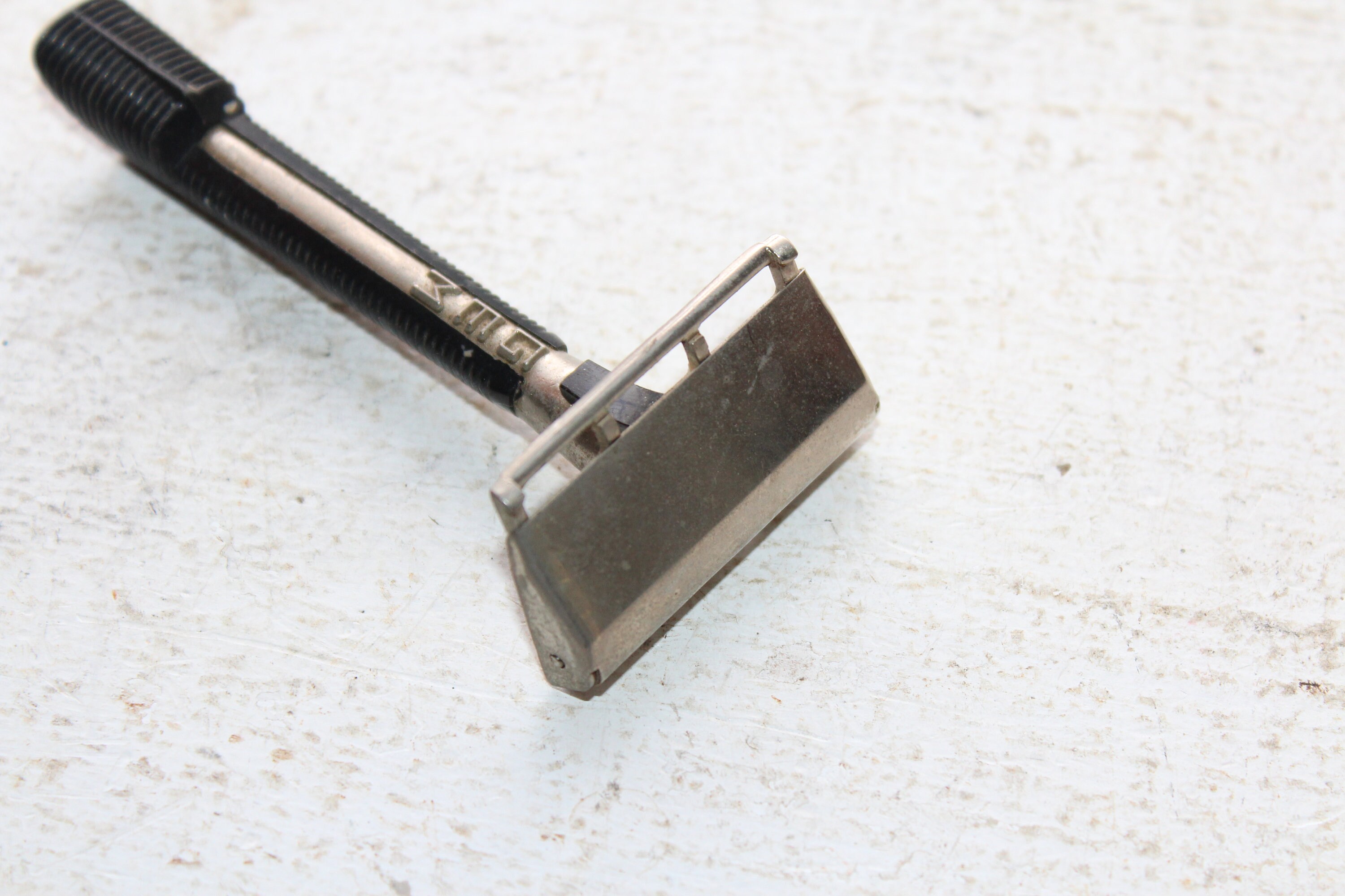 Vintage Gem Razor Black Handle 1950s