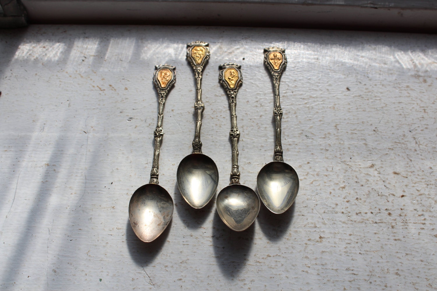 4 Vintage Collector Spoons Italy