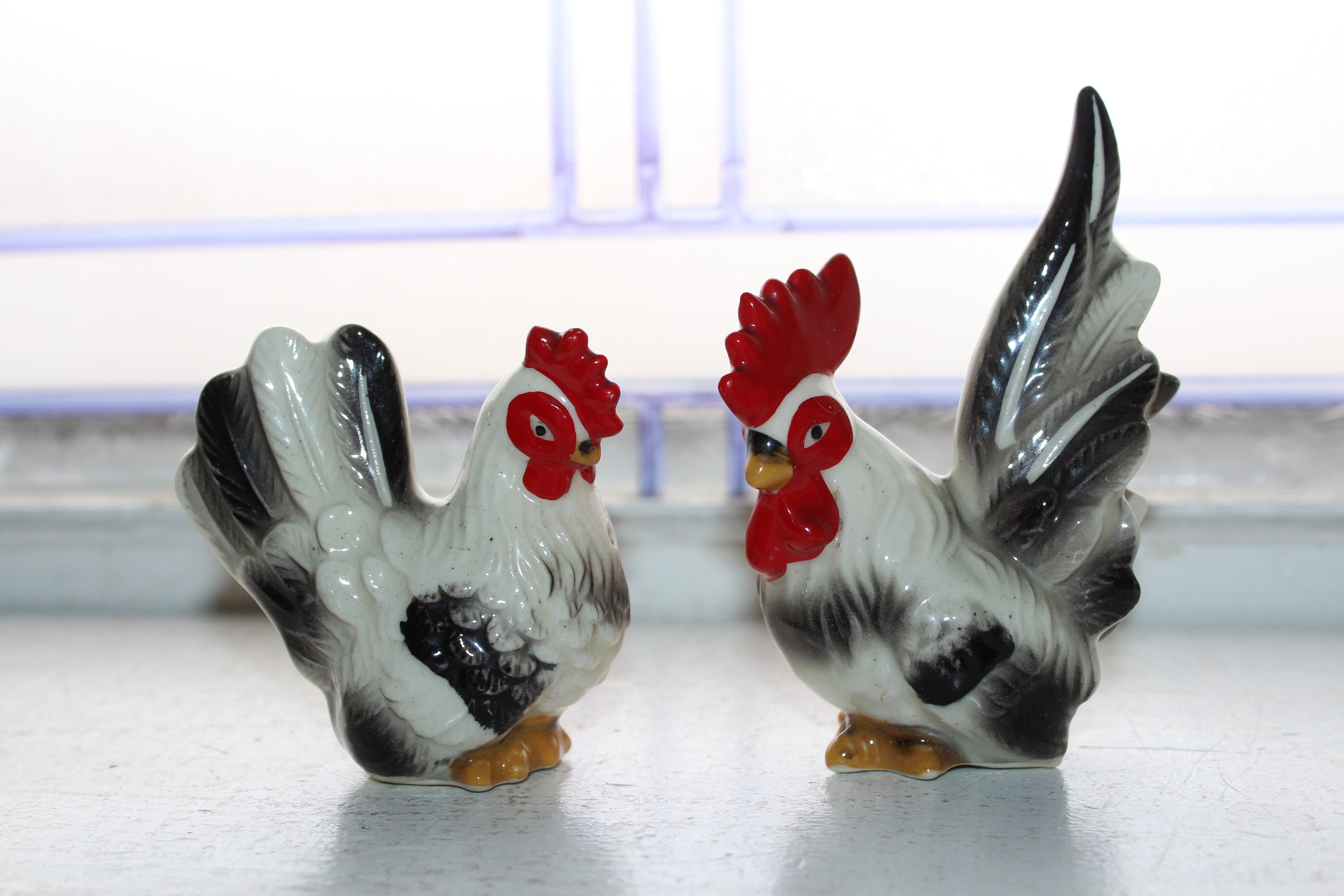 Vintage Salt and Pepper Shakers Black and White Chickens