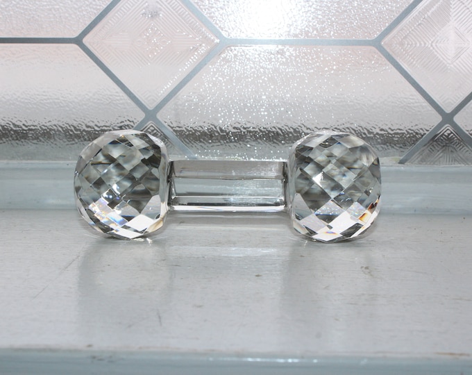 Antique Faceted Crystal Knife Rest with Cut Star Ends