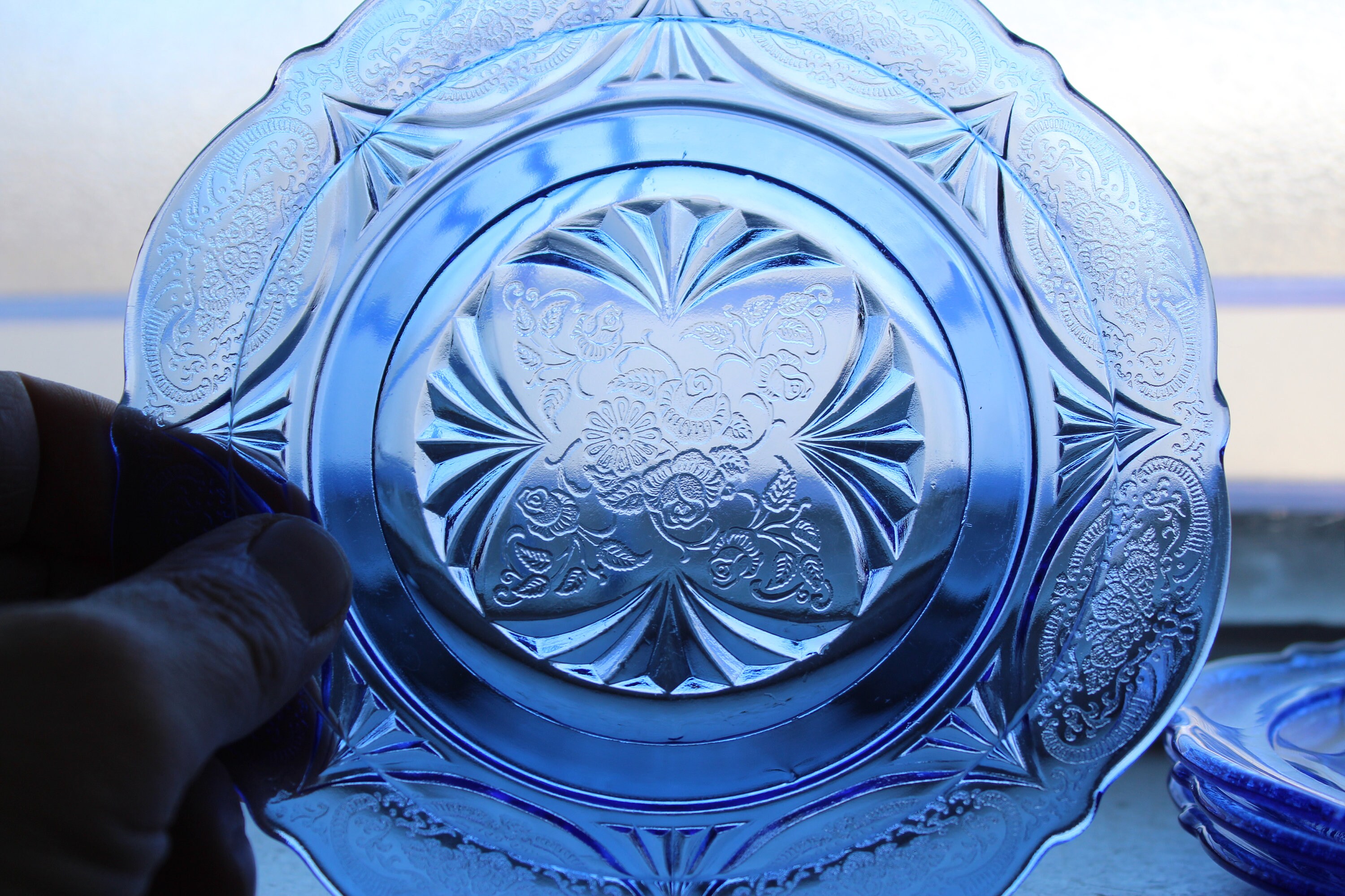 4 Cobalt Blue Depression Glass Bread & Butter Plates Royal Lace 1930s