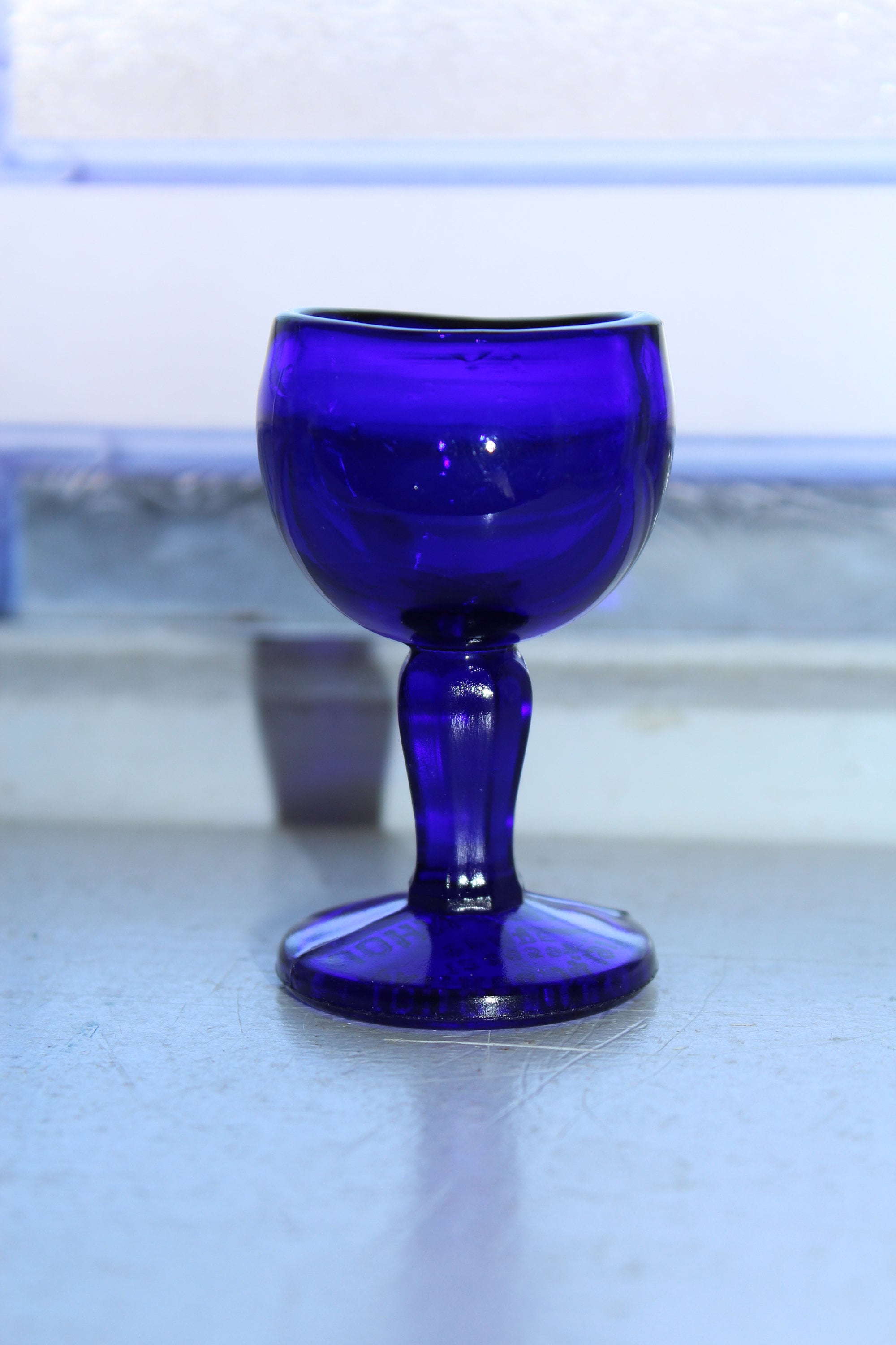 Antique Cobalt Blue Glass Eye Cup Eye Wash John Bull 1917