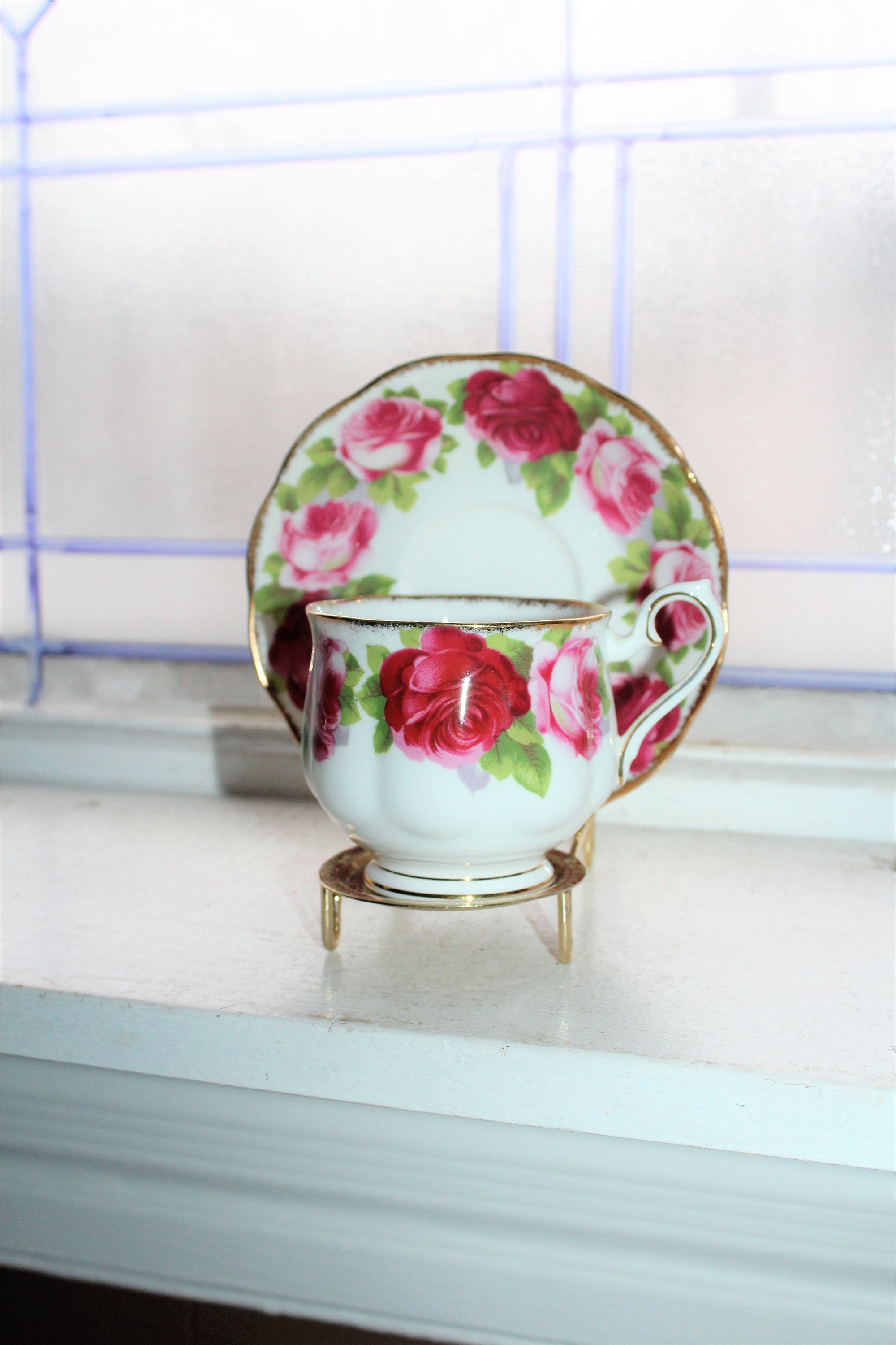 Royal Albert Old English Rose Teacup and Saucer Fine Bone China