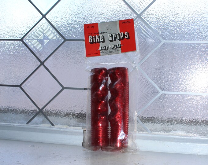 Vintage Bike Pals Bicycle Handlebar Grips Dorcy Industries Sparkle Red