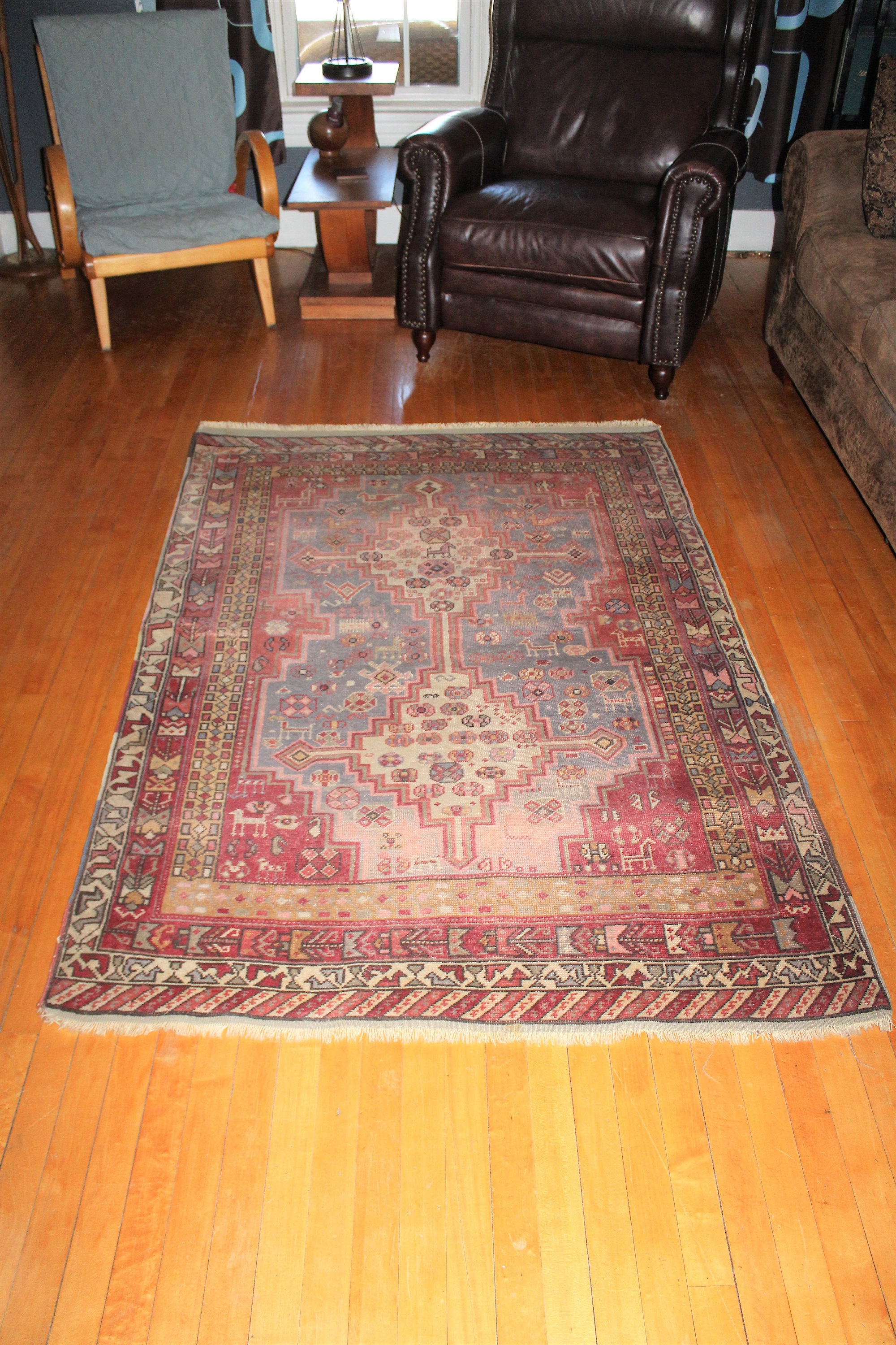 Antique Mid Eastern Oriental Wool Rug Hand Woven