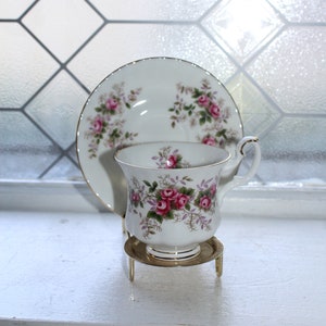 Taza de té y platillo Royal Albert Lavender Rose de porcelana fina