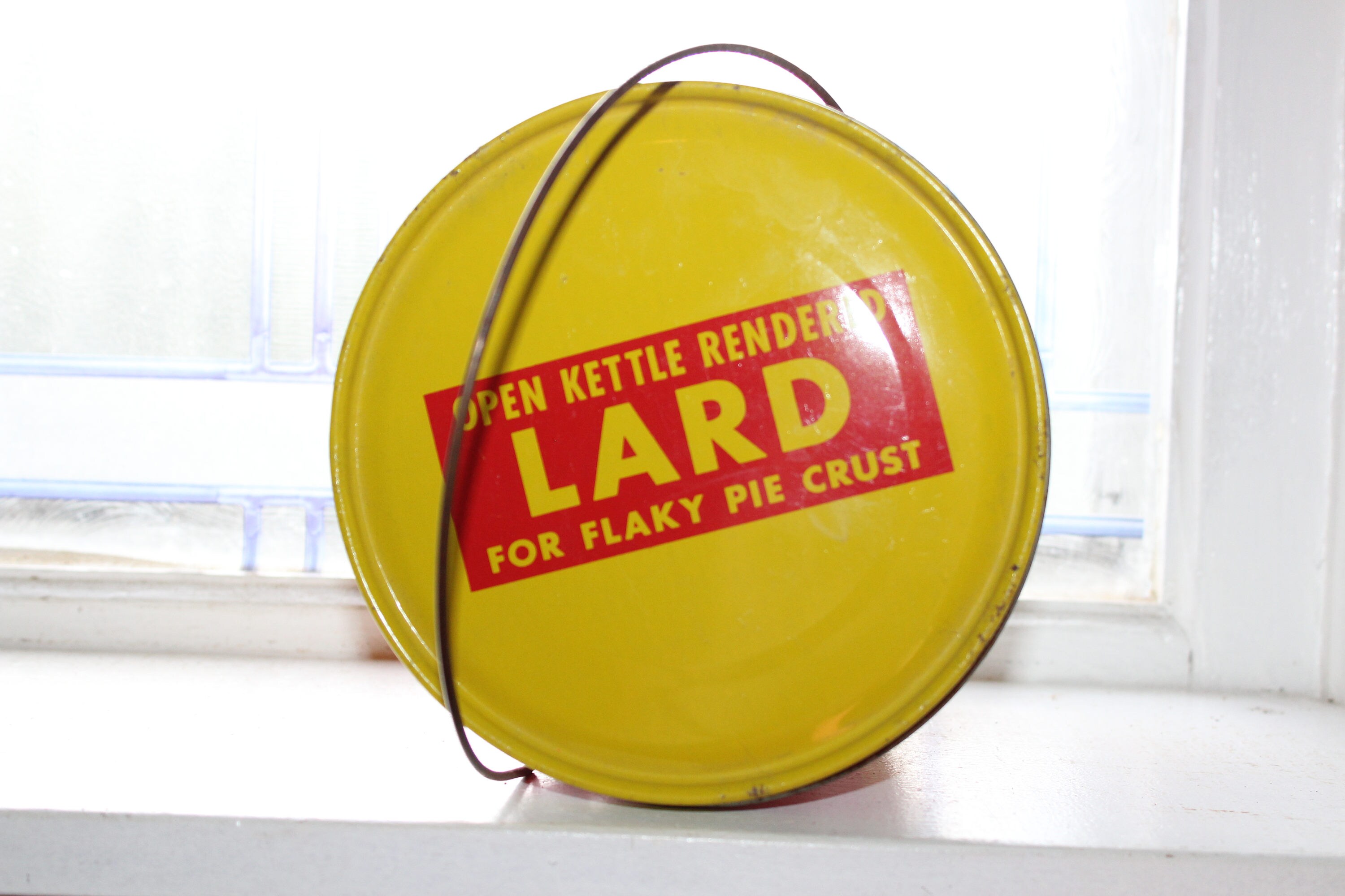 Vintage Decker Pure Lard Tin with Wire Bale Handle Red and Yellow