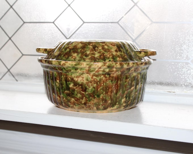 Antique Sponge Ware Casserole with Lid Rustic Farmhouse Yellowware
