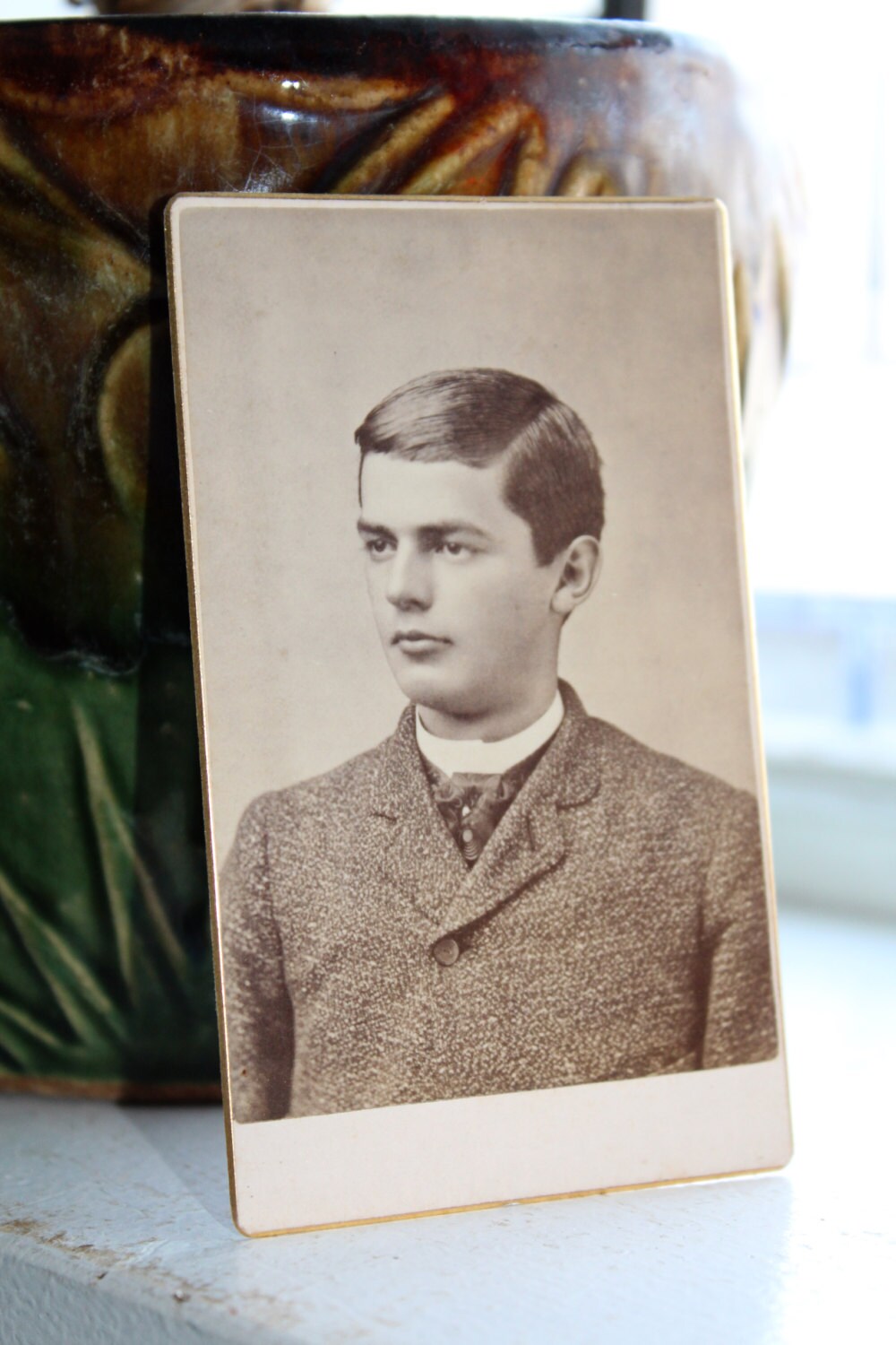 Gm young victorian essays 06 image