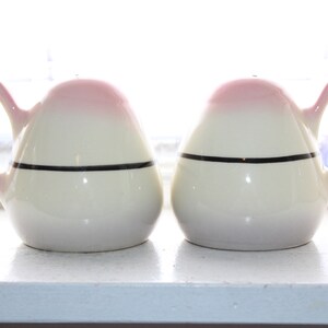 Porta sale e pepe vintage in ceramica rosa, bianco e nero