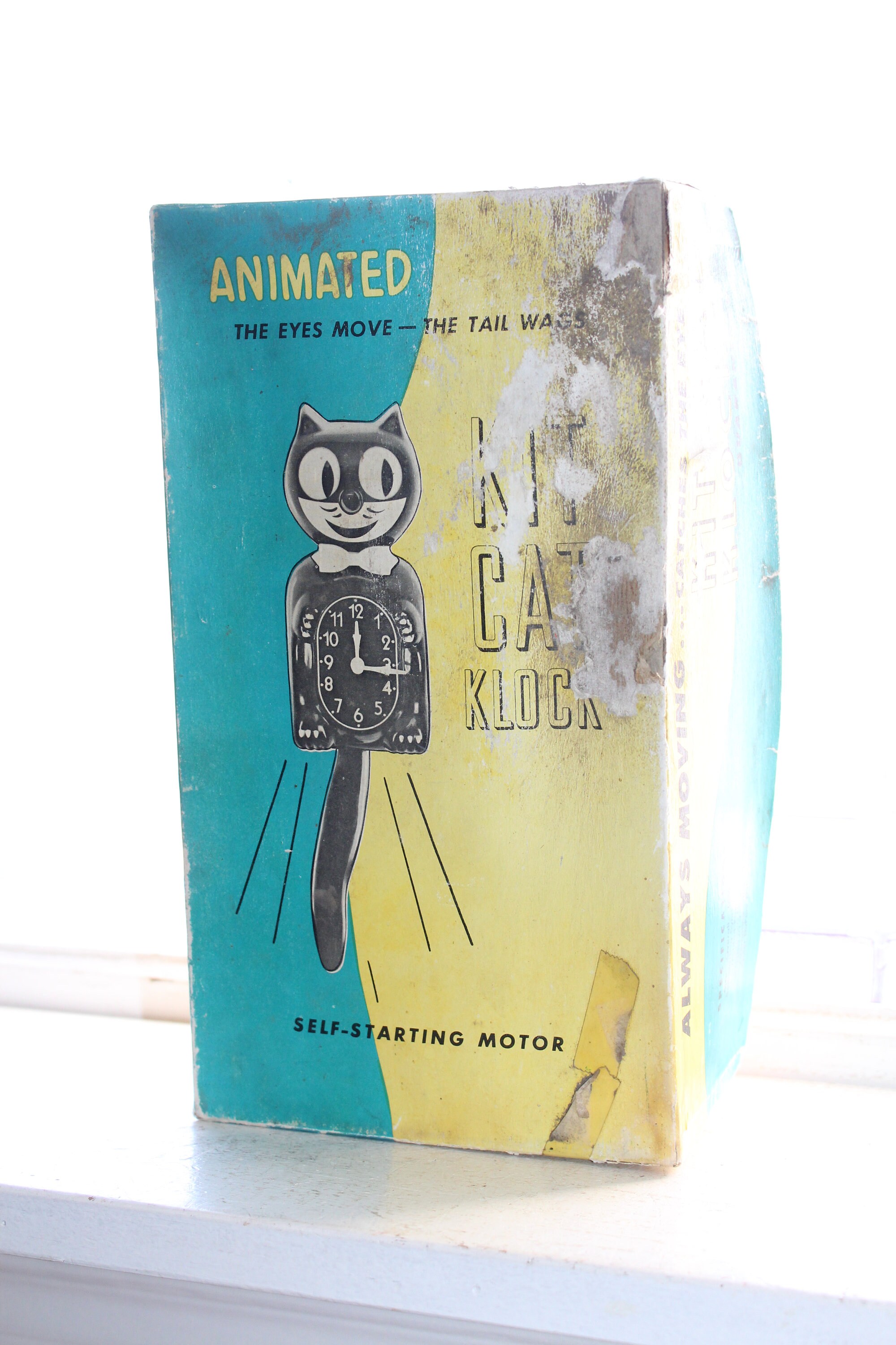 1950s Red Kit Kat Klock Clock with Original Box