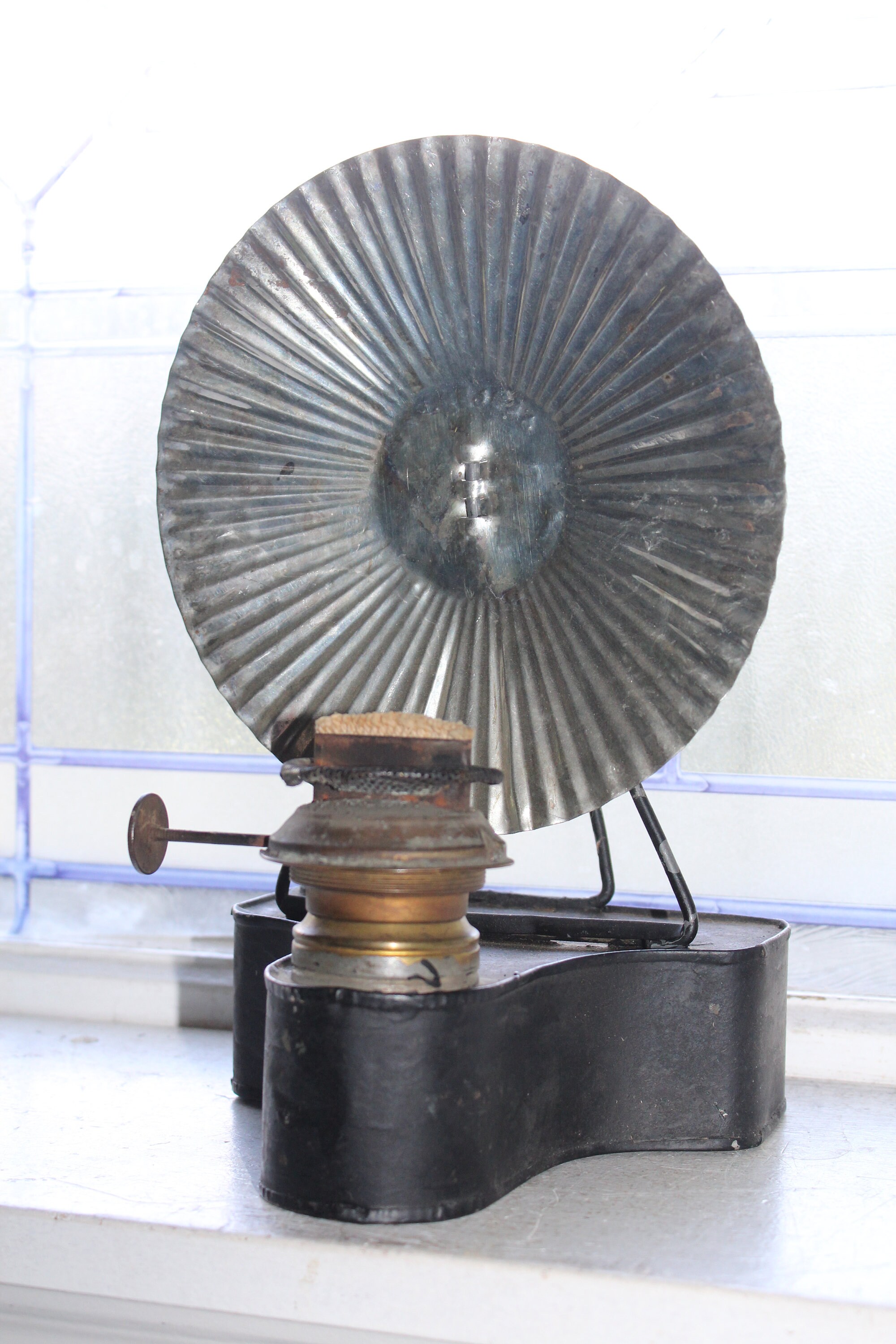 Vintage Kerosene Lantern Chicken Coop Heater Rustic Farmhouse Decor