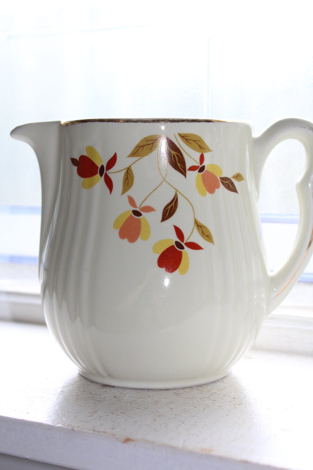 Hall Autumn Leaf Pitcher Jewel Tea Vintage 1950s