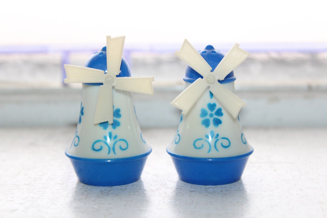 Vintage Windmill Salt and Pepper Shakers 1960s Blue & White Plastic Etsy