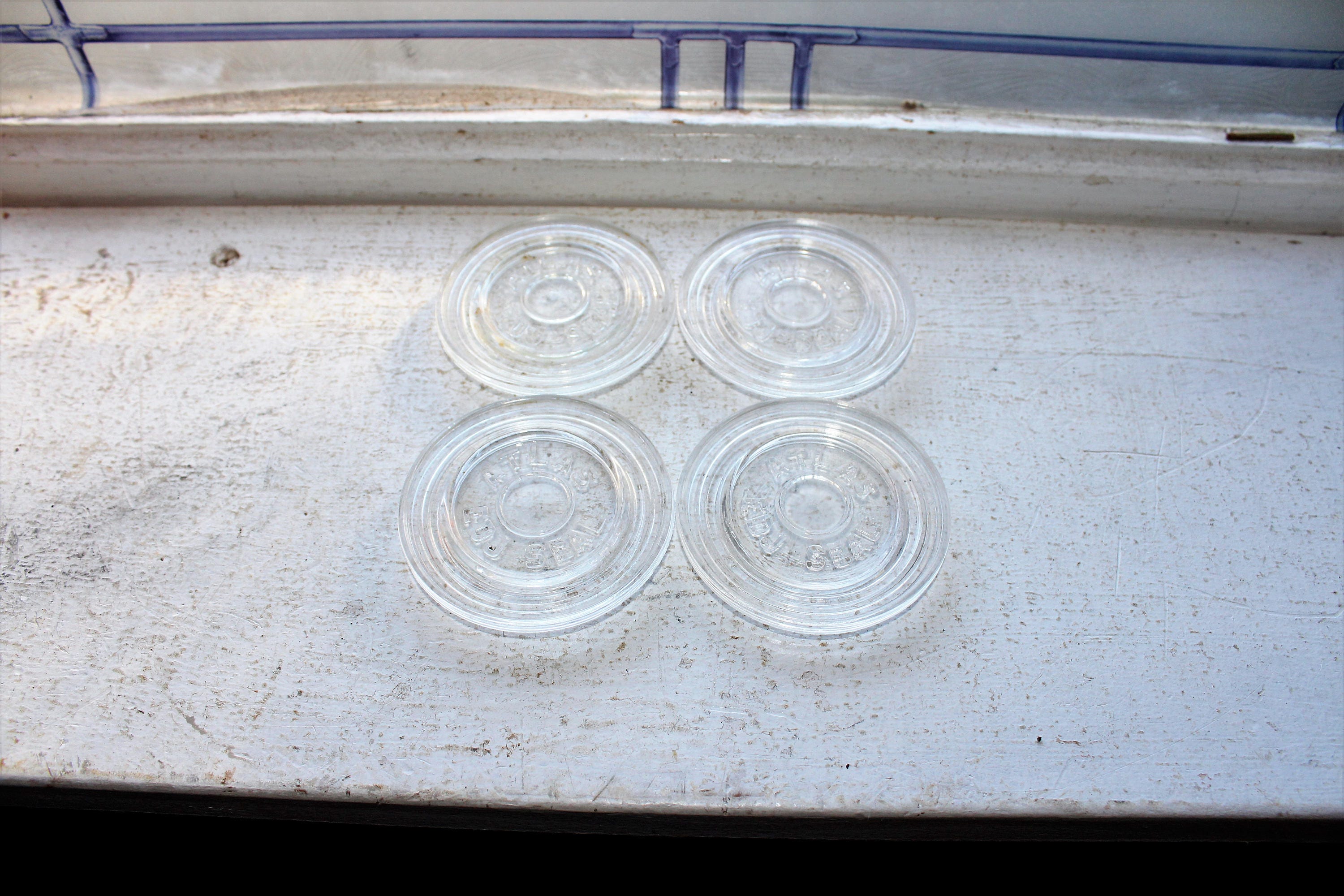 4 Mason Jar Lid Inserts Clear Glass Atlas EDJ Seal