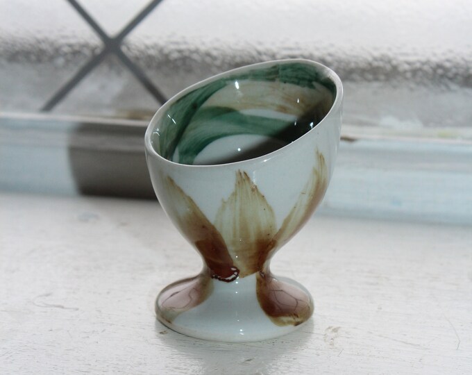 Vintage Swirl Pottery Egg Cup