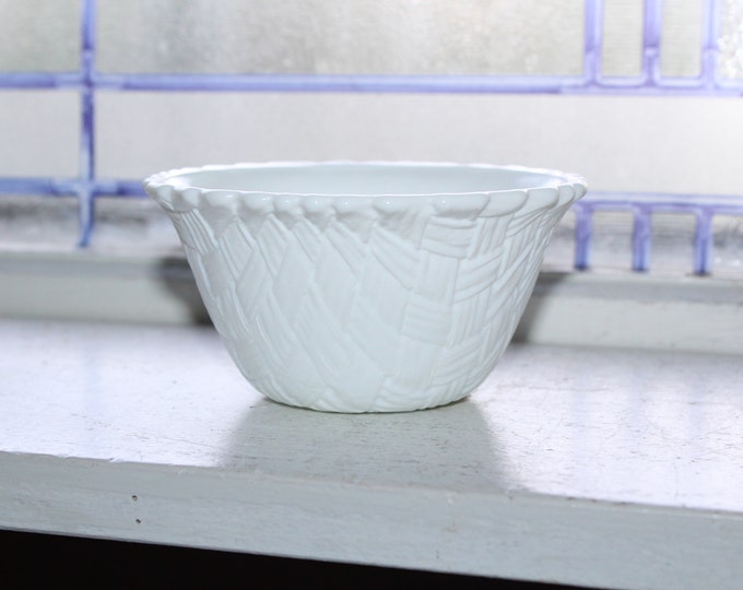 Vintage Milk Glass Bowl Basket Weave Pattern