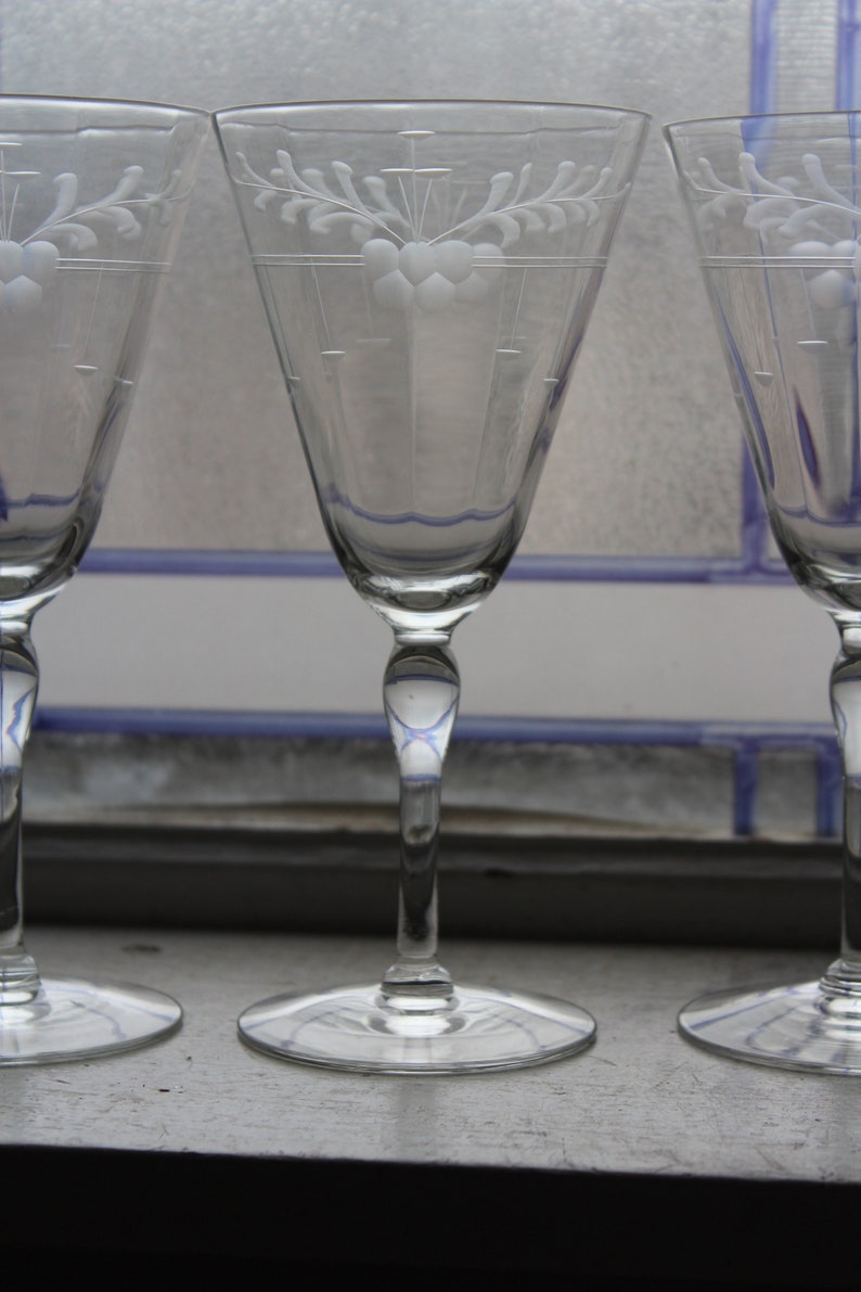 2 Art Deco Wine Glasses Stemware Vintage 1920s Etched Goblets Etsy
