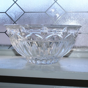 Vintage Block Crystal Tulip Garden Bowl