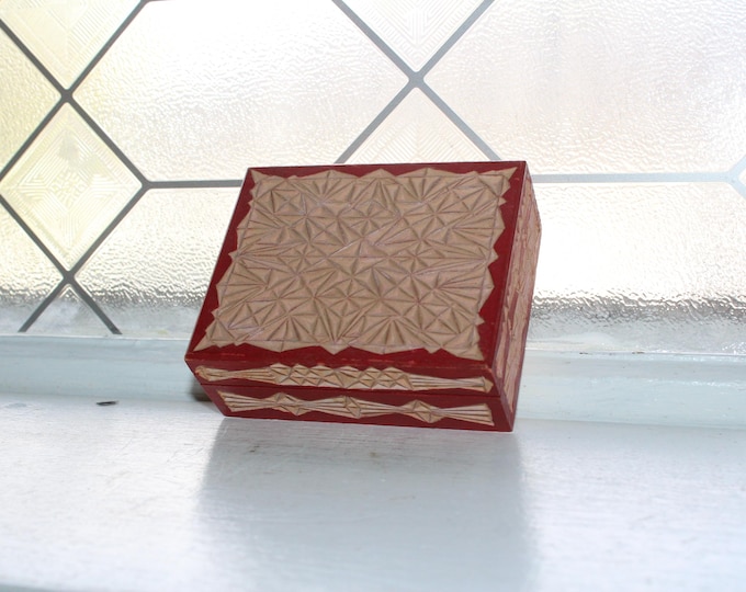 Vintage Tramp Art Wood Box Chip Carved Dated 1952