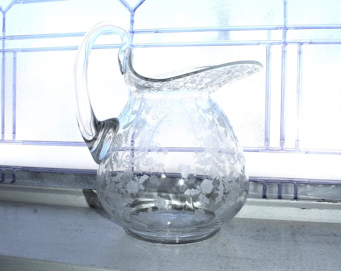 Vintage Cambridge Glass Elaine Doulton Pitcher