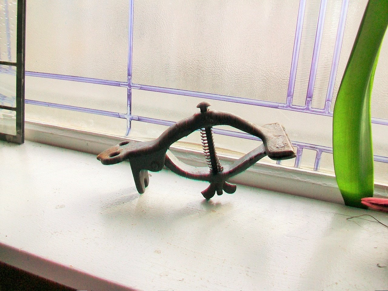 Antique Cast Iron Saw Vise Clamp Spring Loaded