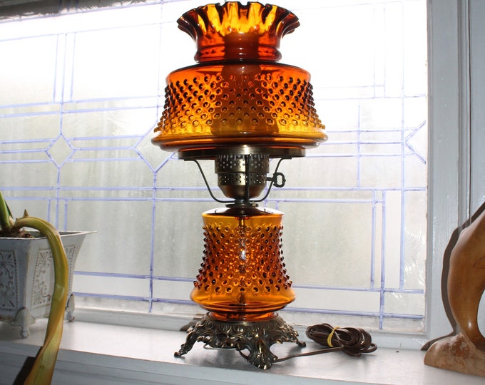 Vintage Gone With The Wind Electric Lamp Amber Hobnail and Brass