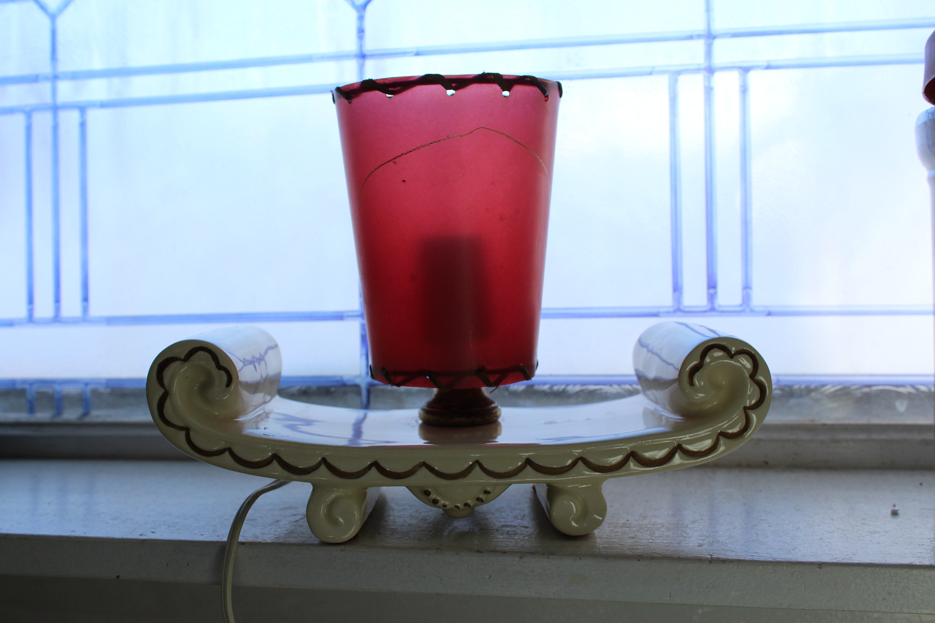 Vintage Mid Century TV Lamp White Pottery with Red Fiberglass Shade