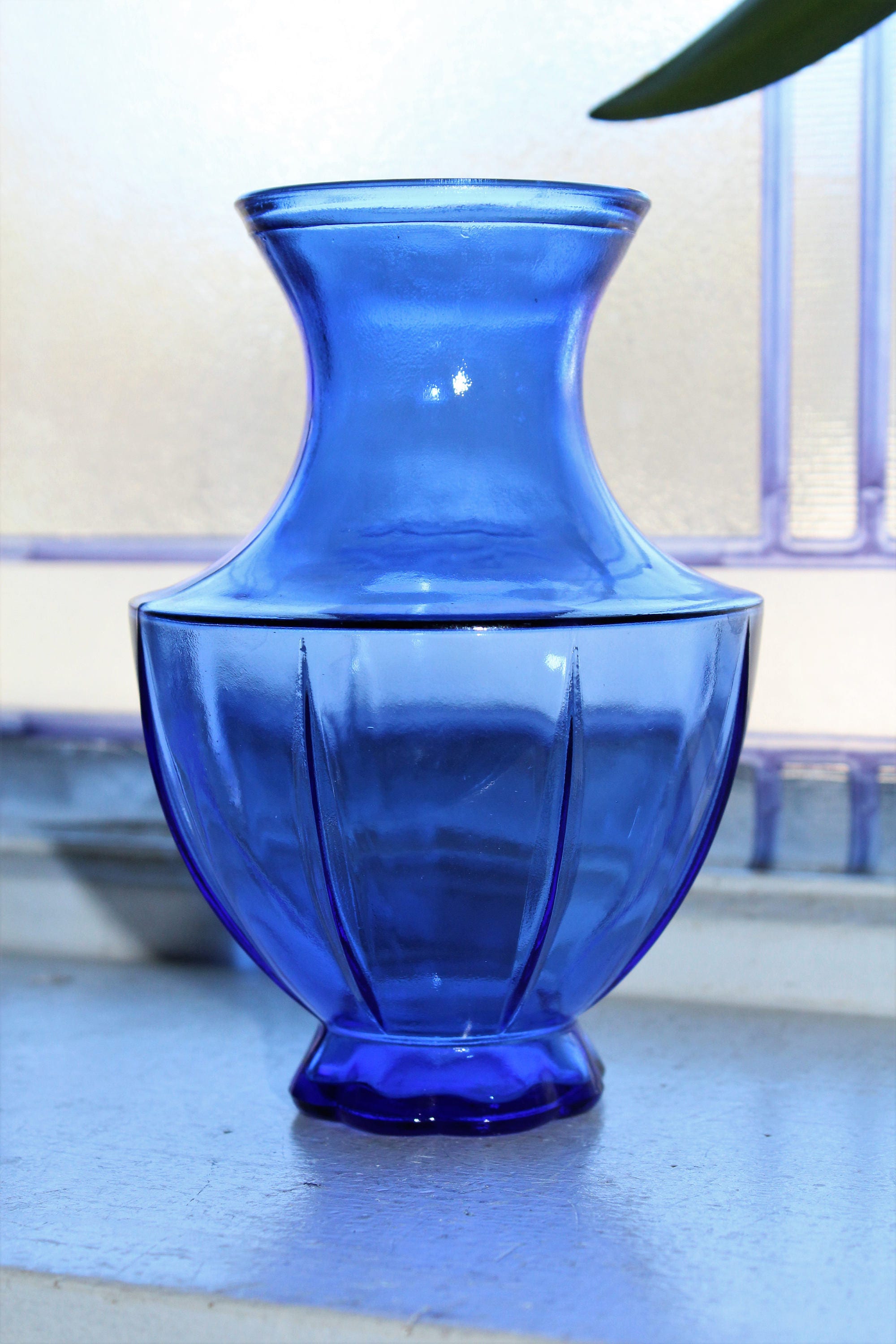 cobalt blue glass vase cobalt blue glass vase