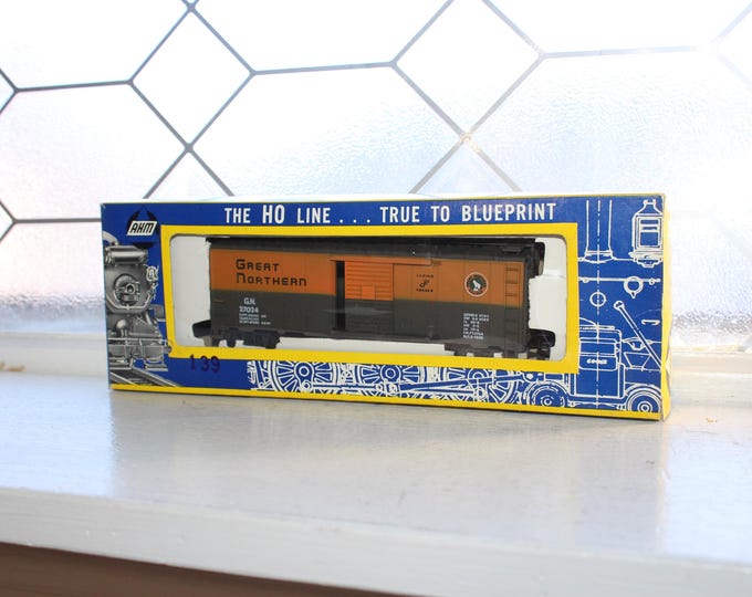 Vintage AHM HO Scale Great Northern RR Box Car 27024 5225