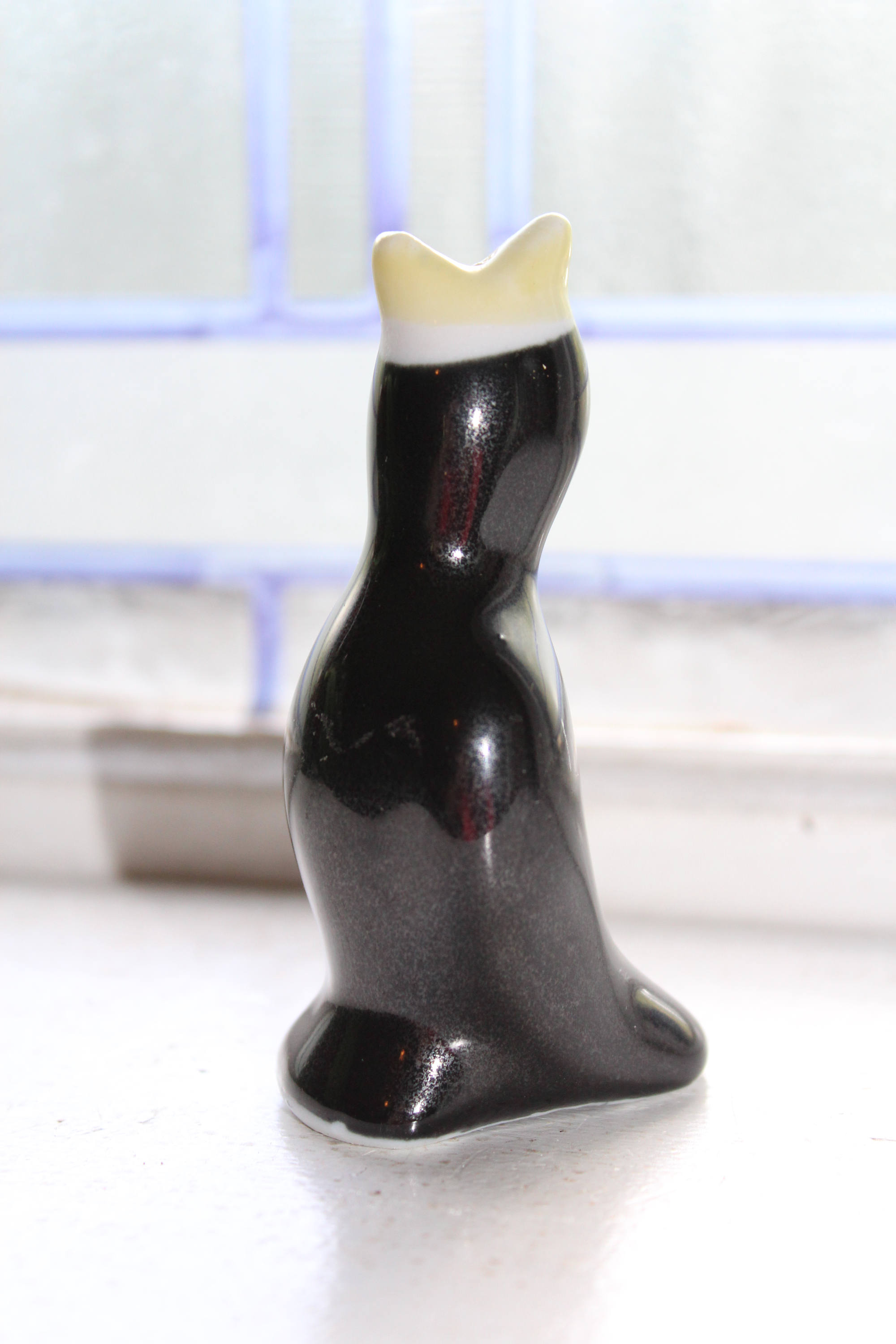 Vintage Pie Bird Pie Whistle Pie Vent Black Bird 1960s