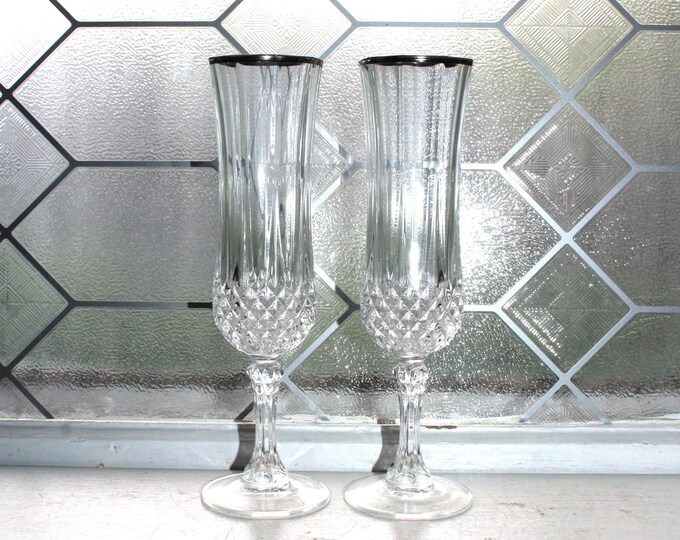 2 Vintage Longchamp Cristal D'Arques-Durand Champagne Flutes with Silver Rims