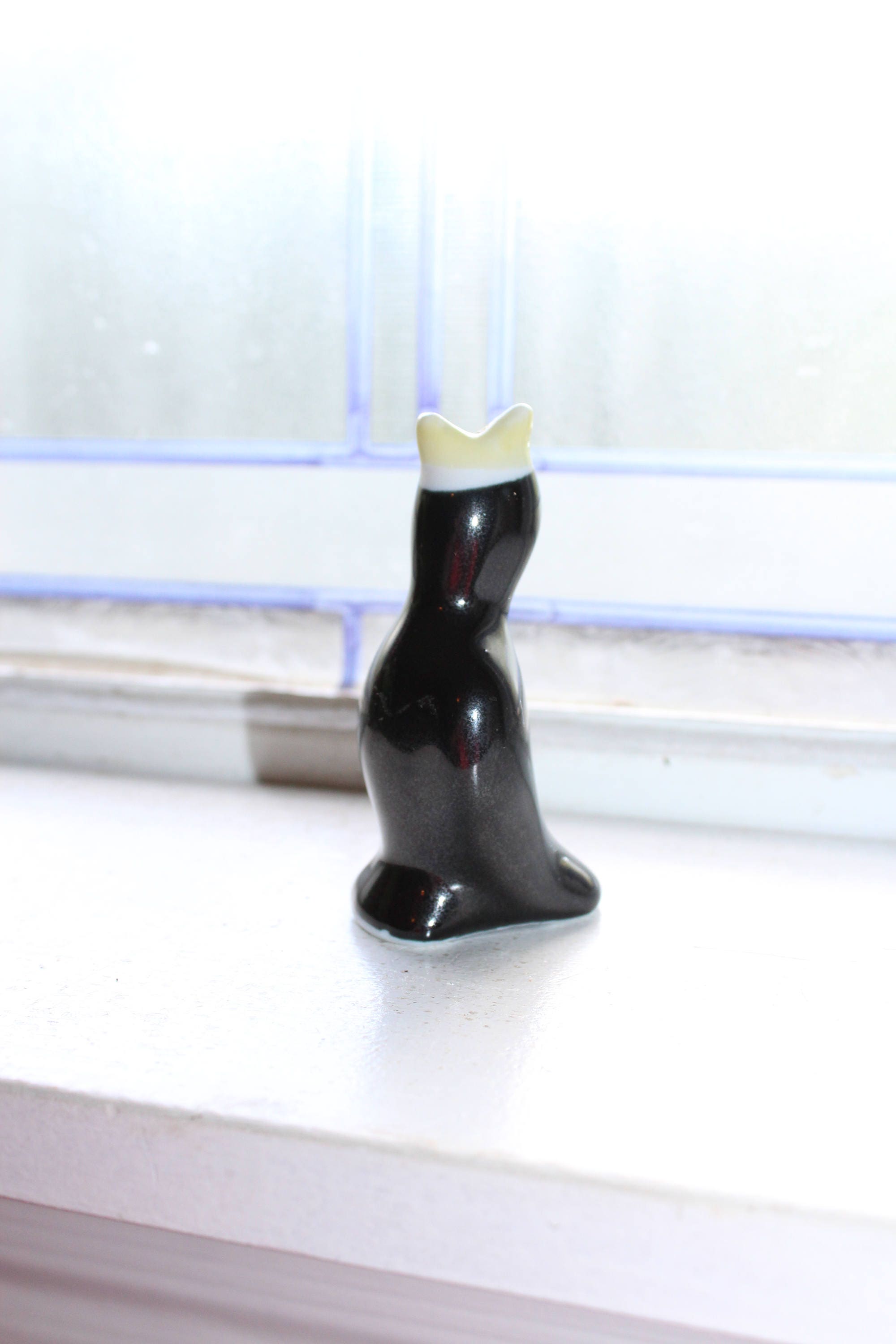 Vintage Pie Bird Pie Whistle Pie Vent Black Bird 1960s