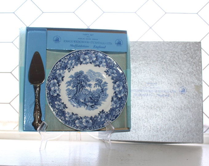 Vintage Enoch Wedgwood Cheese Plate & Sterling Silver Knife Party Set
