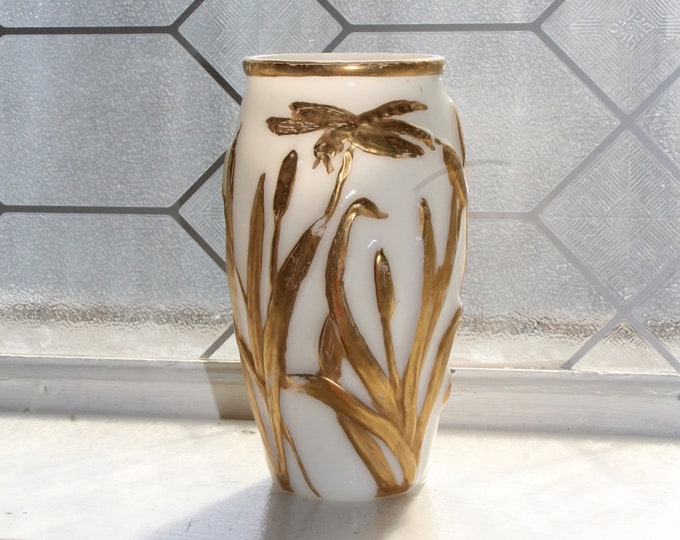Vintage Phoenix Art Glass Vase Dragonflies and Cattails