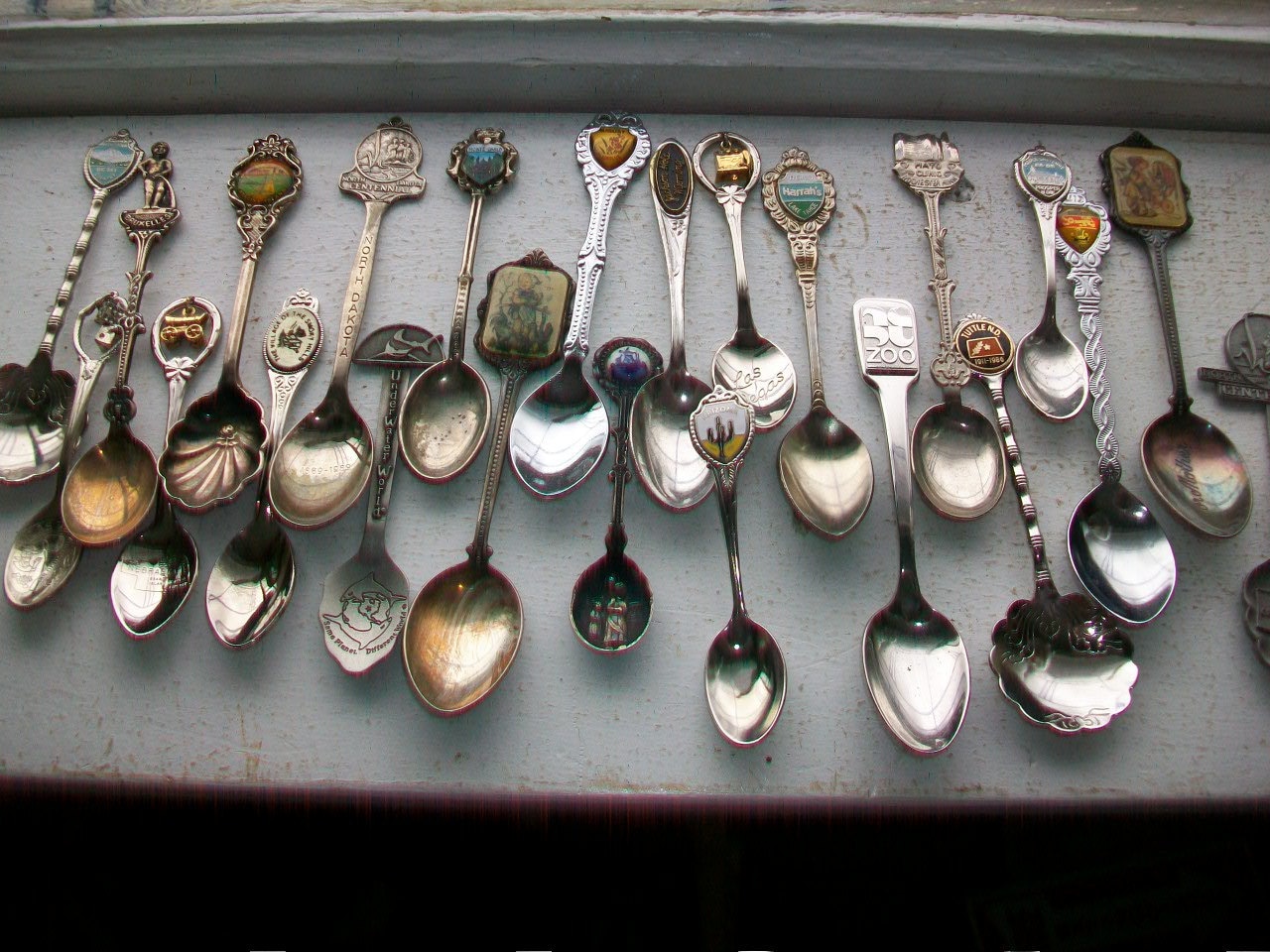 23 Vintage Collectible Spoons Various Cities