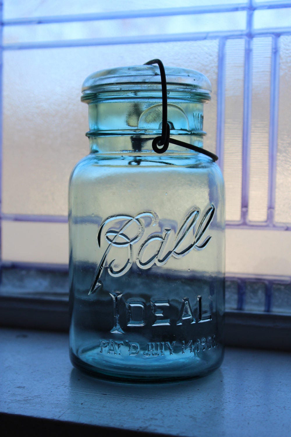 Blue Ball Ideal Mason Jar Quart Vintage 1923 to 1933 Glass Lid
