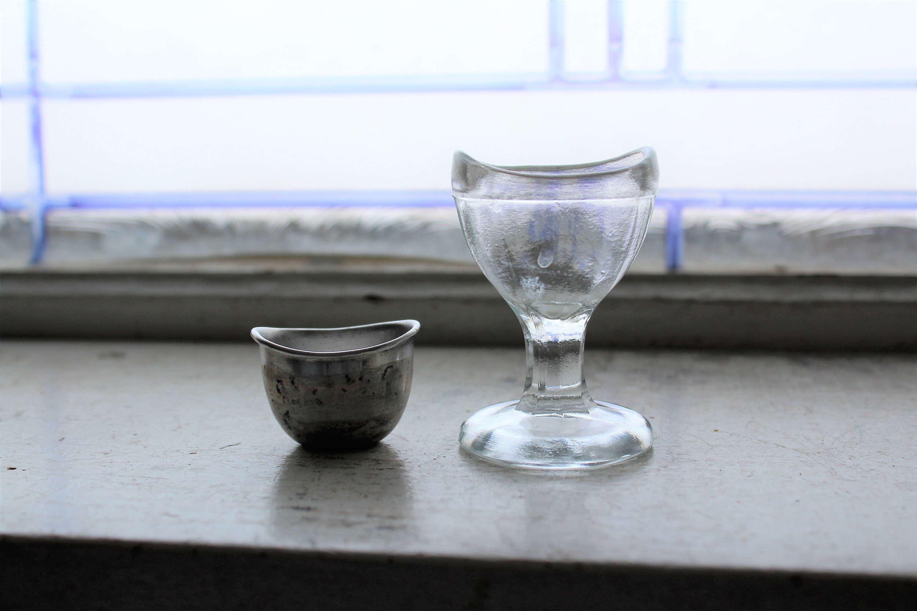 Antique Glass Eye Wash Cup & Metal Insert Glyco Thymoline Eyebath