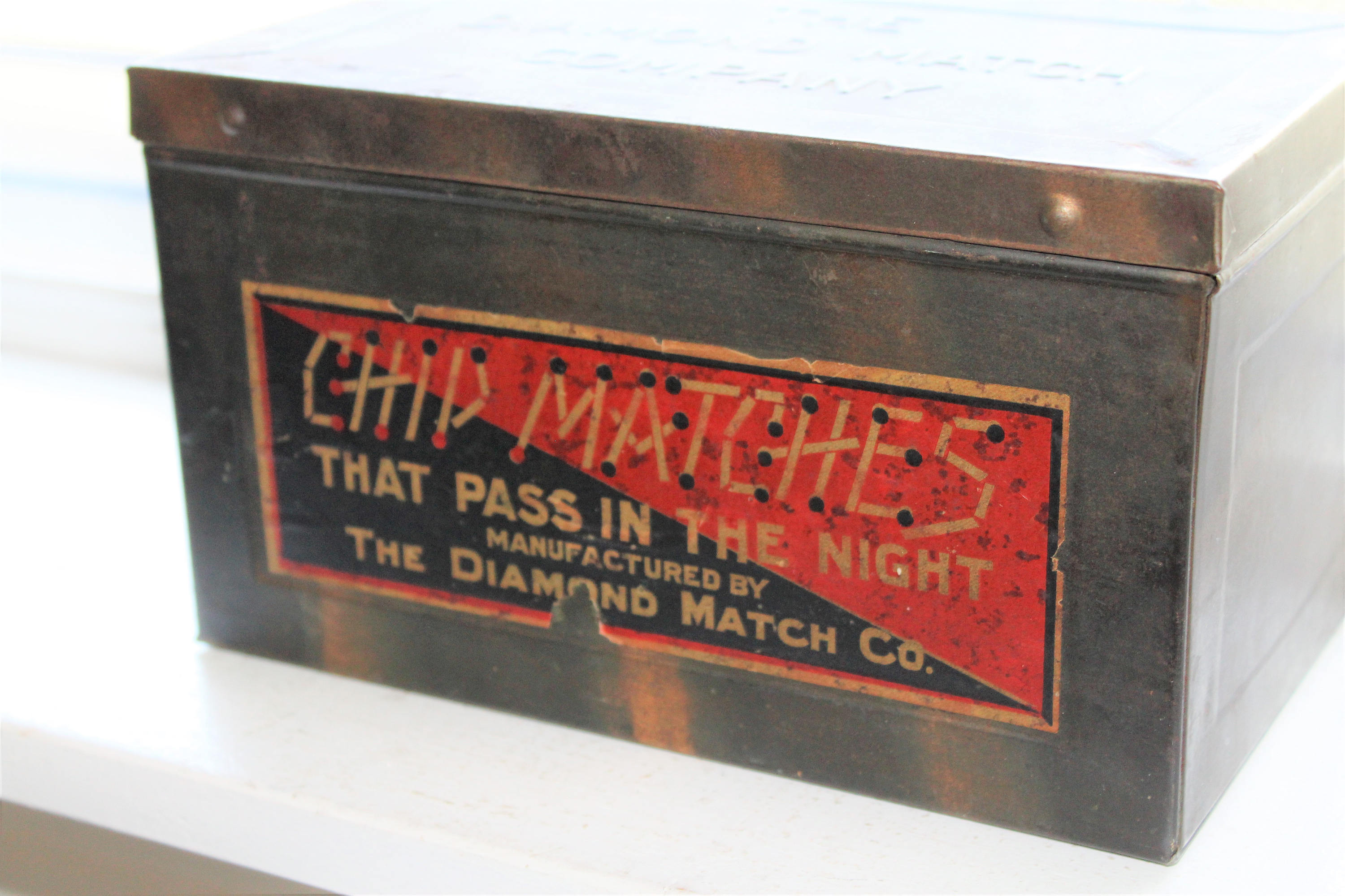 Antique Diamond Matches Tin Box Hinged Lid