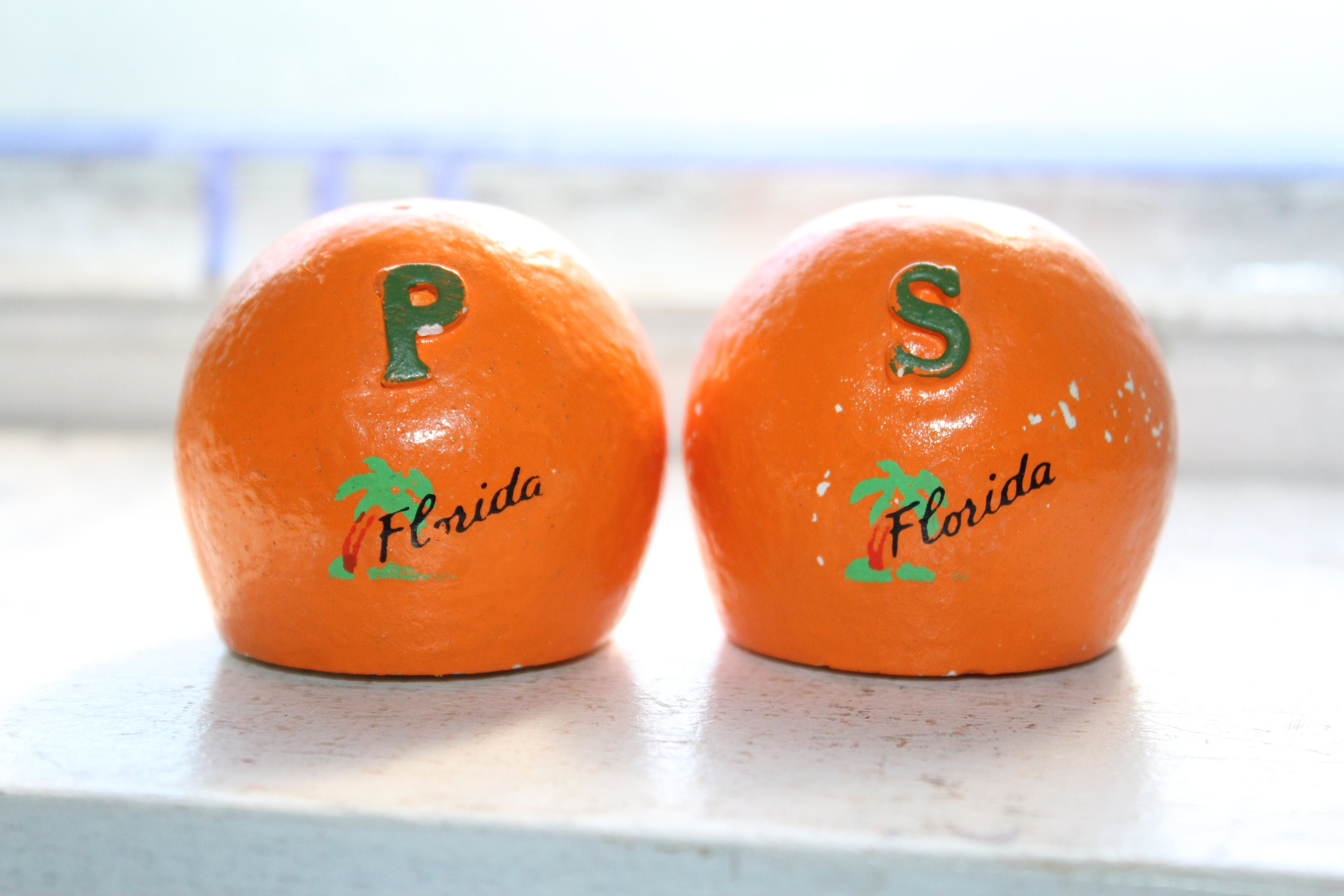 Oranges Salt and Pepper Shakers Vintage Souvenir of Florida
