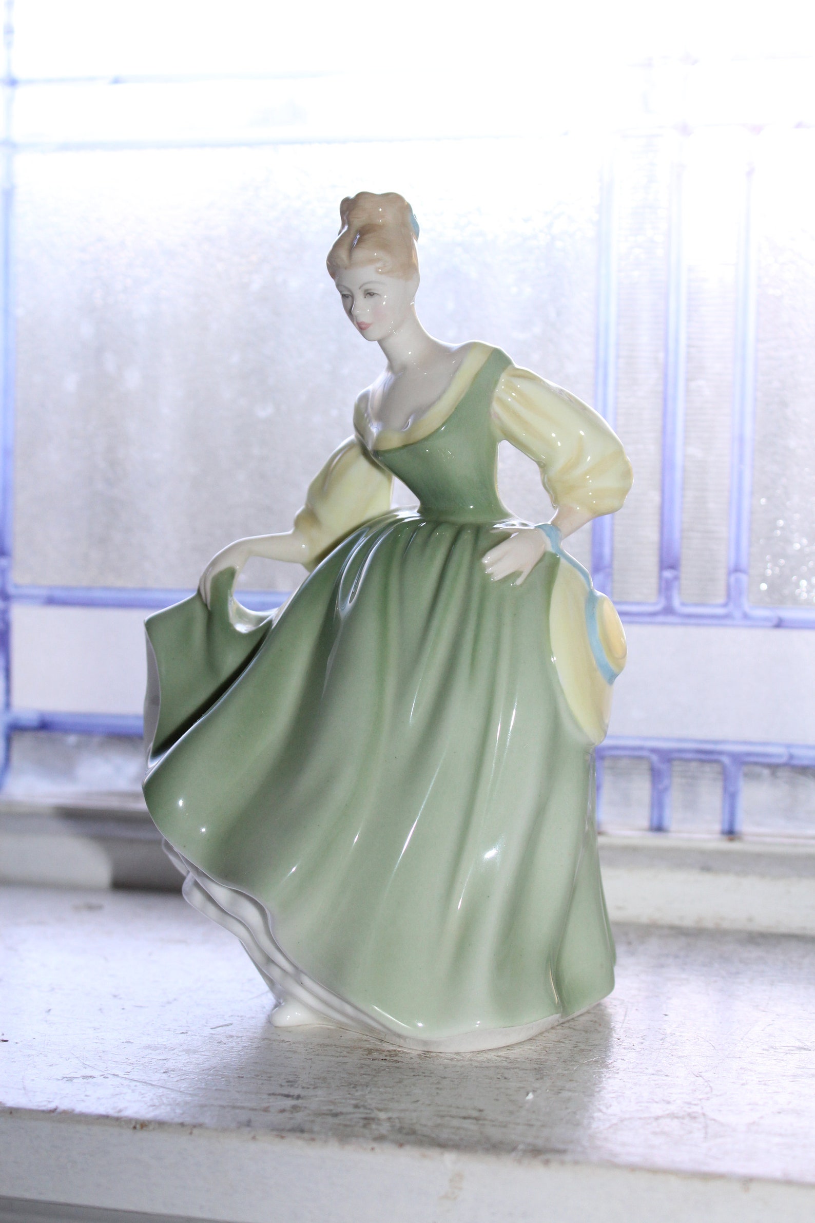 Large Royal Doulton Lady Figurine Fair Lady HN2193 1960s Etsy UK