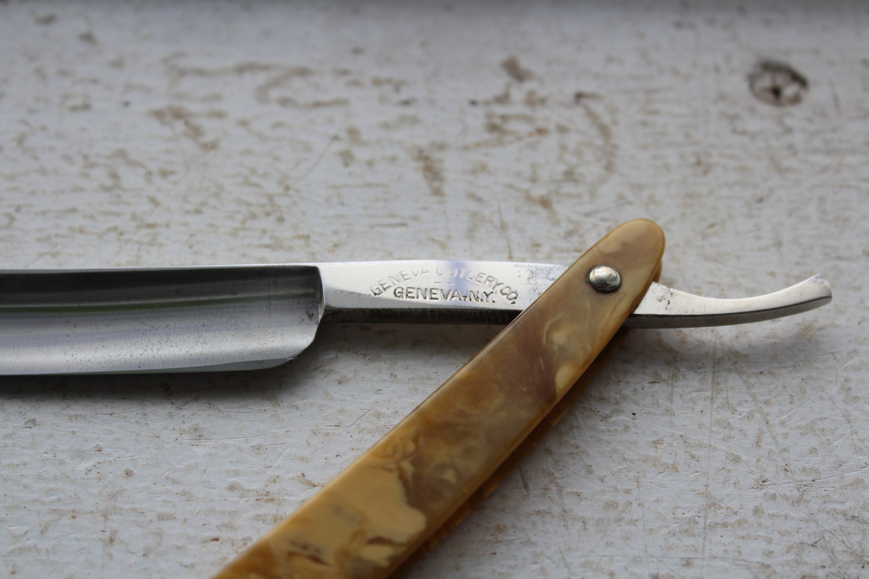 Antique Straight Razor Geneva Cutlery Co