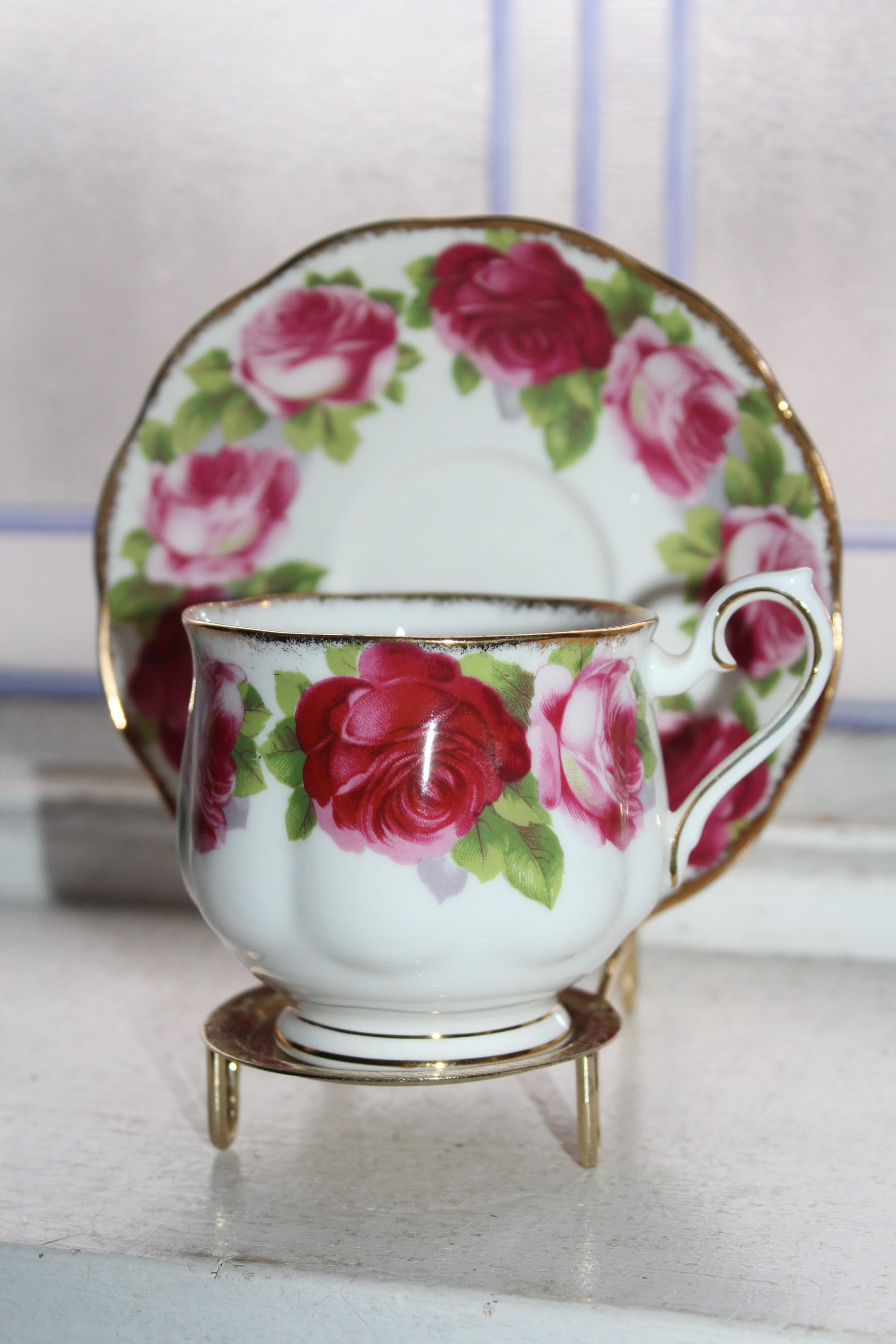 Royal Albert Old English Rose Teacup and Saucer Fine Bone China