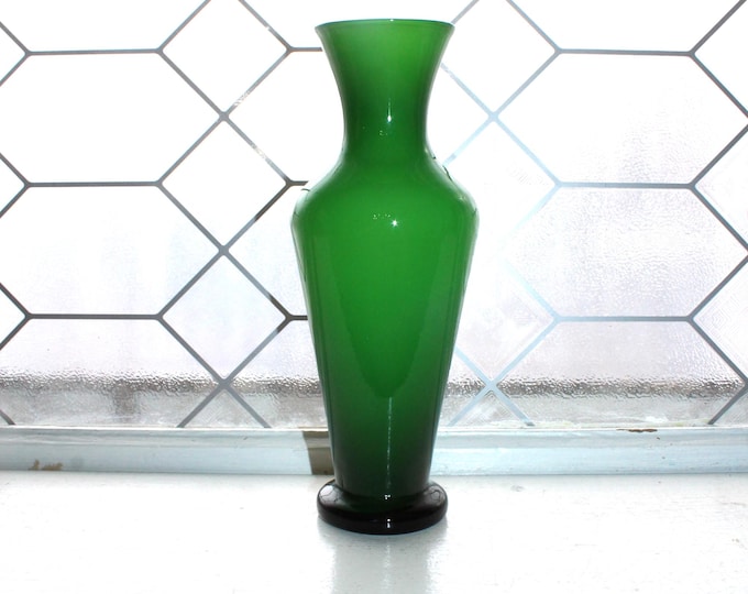 Mid Century Italian Empoli Green Cased Glass Bud Vase