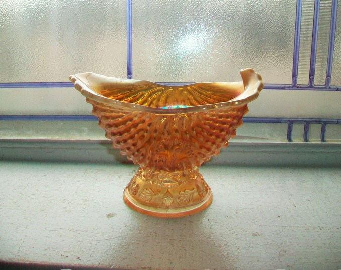 Dugan Nautilus Carnival Glass Peach Opalescent Whimsey Creamer Gravy Vintage 1910s Argonaut Shell