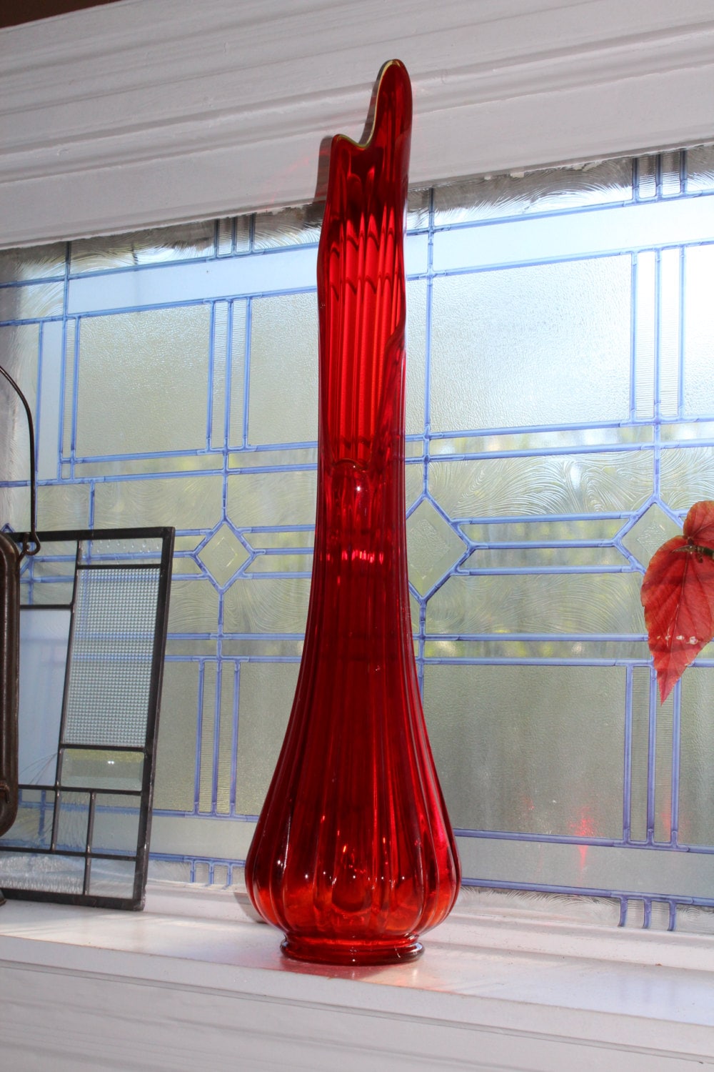 Large Vintage 1960s Red Amberina Vase 27 L E Smith Mid Century Modern Abstract Art Glass